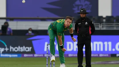Logo of Karunaratne falls to a Pretorius slower ball