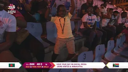 Logo of SA v BAN: This young man is making most of the atmosphere! 