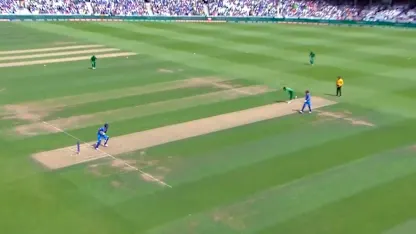 Logo of WICKET: Amir dismisses Kohli after reprieve