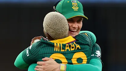 Laura Wolvaardt's stunning catch | CWC25