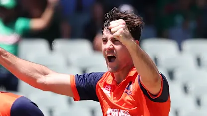Logo of Netherlands pacer Brandon Glover turned the clash with South Africa in a devastating spell | Highlights | T20WC 2022
