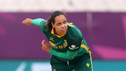 LIVE: Tryon breaks Bangladesh’s fifty stand in CWC25 clash
