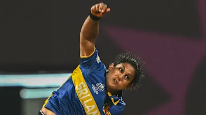 Athapaththu wins it for Sri Lanka in the final over | CWC25