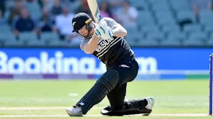Glenn Phillips sizzles for New Zealand | T20WC 2022