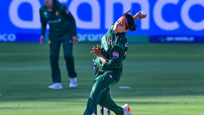 Sensational Fatima near hat-trick stings India chase | WT20WC 2024