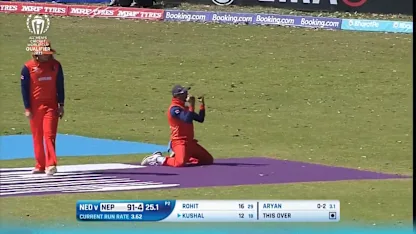 A clean catch under pressure from Teja Nidamanuru | CWC23 Qualifier