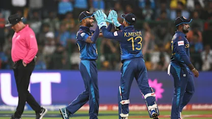 Logo of Sri Lanka snare New Zealand's top five | CWC23