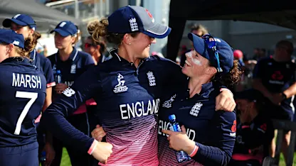 Logo of Sarah Taylor and Tammy Beaumont