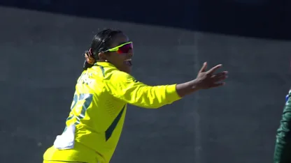 Logo of WICKET: King around the wicket to dismiss Sana