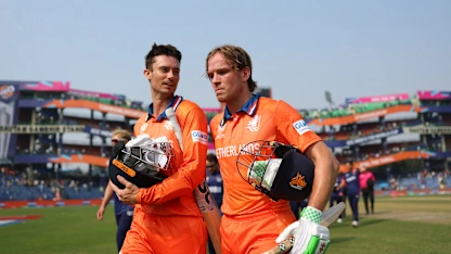 Leadership shift for Netherlands as Edwards steps down