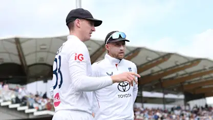 England unveil squad for third Pakistan Test