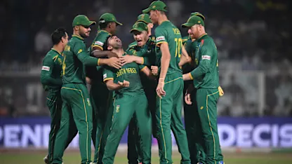 Logo of Shamsi turner rips past Maxwell | CWC23