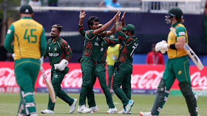 Logo of Powerplay fireworks as Bangladesh bowlers let rip | SA v BAN | T20WC 2024