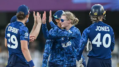 Dominant England sweep aside South Africa in CWC25