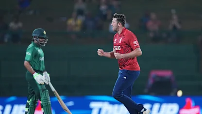 Overton breaks right through Babar | T20WC 2026