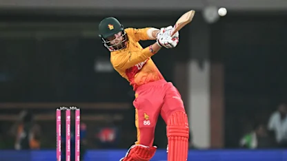 LIVE: Zimbabwe stumble after India hit record high