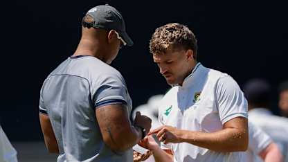 Injury blow for South Africa as all-rounder exits Sri Lanka series