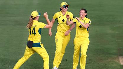 Schutt stars as Australia extend lead in ICC Women's Championship