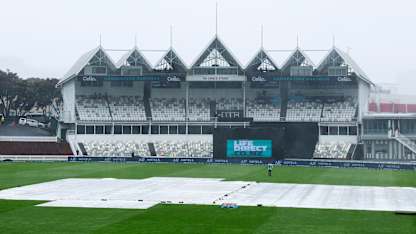 Wellington weather wins out as Women's Championship race remains open