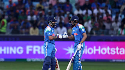 LIVE: Gill-Kohli take charge after Shaheen removes Rohit in powerplay