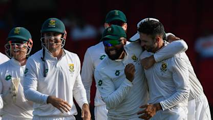 South Africa name strong spin attack for Bangladesh Test series