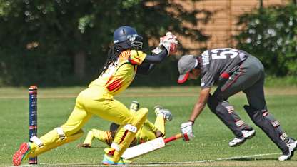 Chamani Seneviratne makes her ground
