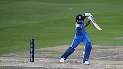 Kohli reaches milestone with trademark drive | PAK v IND | Champions Trophy 2024