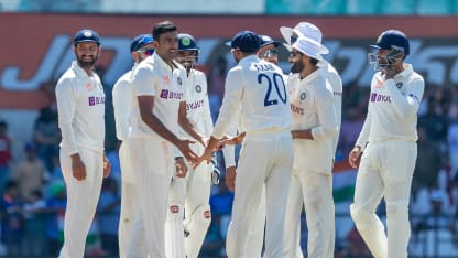 Australia fumble against Indian spinners: How the hosts emerged as victors on Day 3