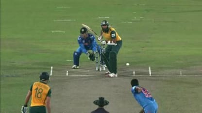 SF2: South Africa v India - Hashim Amla Wicket
