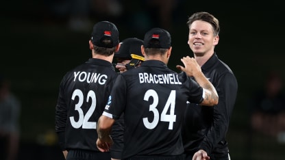 Kiwis spring captaincy shock as New Zealand announce squad for Pakistan