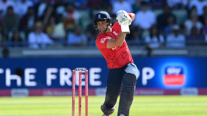 Livingstone, Foakes offered England Men's Central Contract for 2022-23