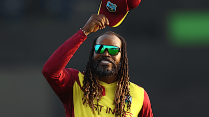 Gayle tips his hat