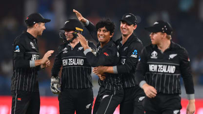 Trent Boult takes a magnificent catch on the boundary | CWC23