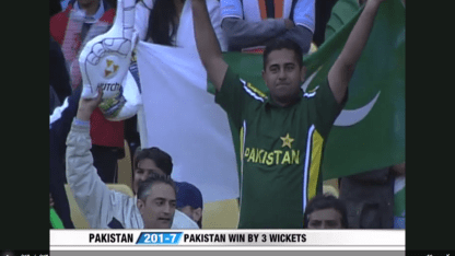 IND v PAK CT 2004 – Pakistan winning moment