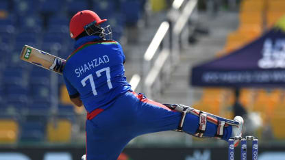 Mohammad Shahzad falls to Devon Conway's juggling keeper classic