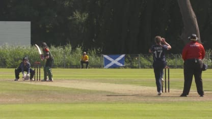 WT20Q: Rapid glove-work from Scotland's Sarah Bryce!