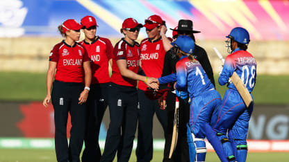 WT20WC: Eng v Tha - First win for England