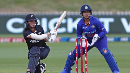 Amelia Kerr makes significant gains in ICC Women's ODI Rankings