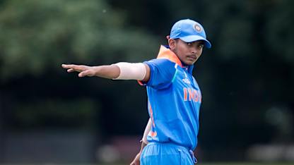 India captain Prithvi Shaw directs his field in the warm-up match against South Africa at Christ's College in Christchurch