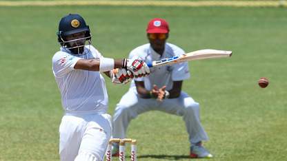 Kusal Mendis rescued Sri Lanka after a top-order collapse