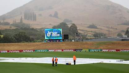 Rain in Queenstown.