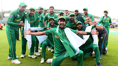 Pakistan team celebrating.jpg