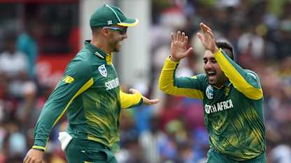 Tabraiz Shamsi and Faf du Plessis