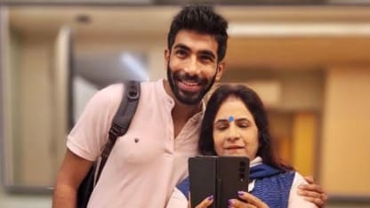 Jasprit Bumrah, mother