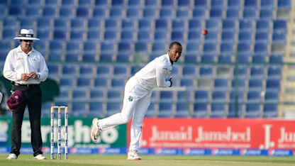 Kraigg Brathwaite bowls