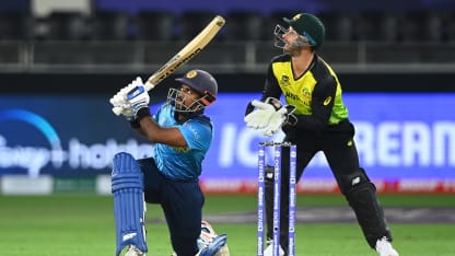 Asalanka smashes Maxwell for six