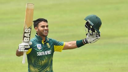 Reeza Hendricks scored the fastest century by an ODI debutant