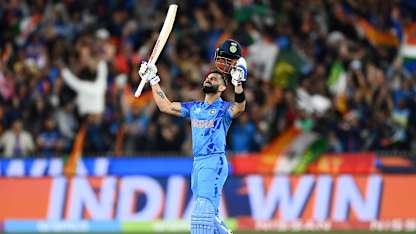 Kohli-bat