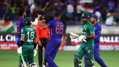 Sporting gesture from Fakhar Zaman in India-Pakistan Asia Cup clash