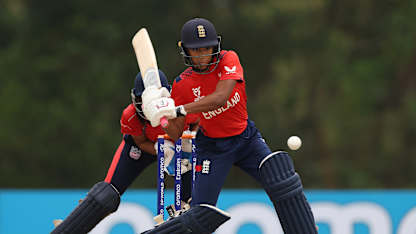 LIVE: Perrin tees off for England as teams chase Super Six spots on day 5 at the U19WC 2025